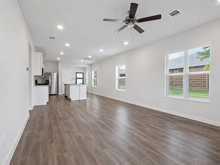 8131 Arrowroot Ln — Photo 20