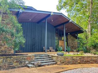 132 Ridgecrest Ln, Clarksdale, MS 38614