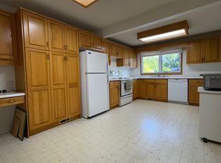 376 Wales Ave, Winnipeg, MB R2M2S9