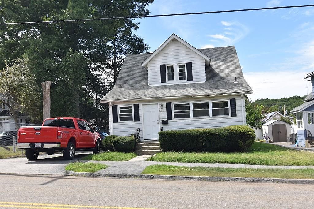 312 Coburn Ave, Worcester, MA 01604 Zillow