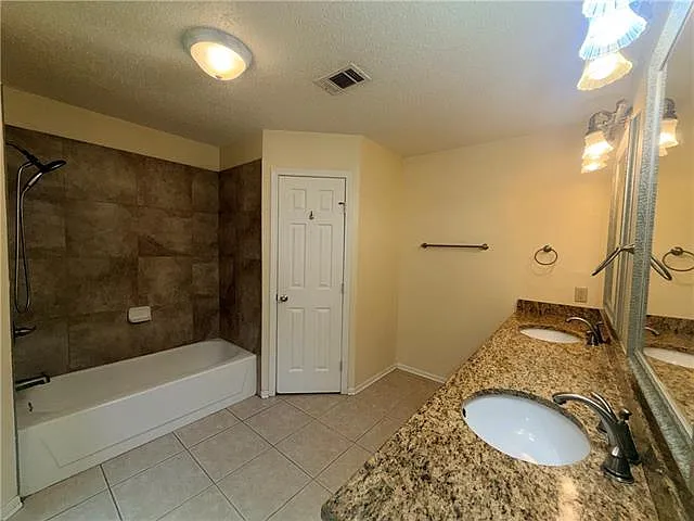 216 Woodridge Blvd — Photo 16