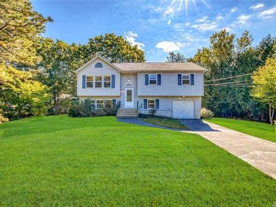 790 Middle Country Rd, Ridge, NY, 11961