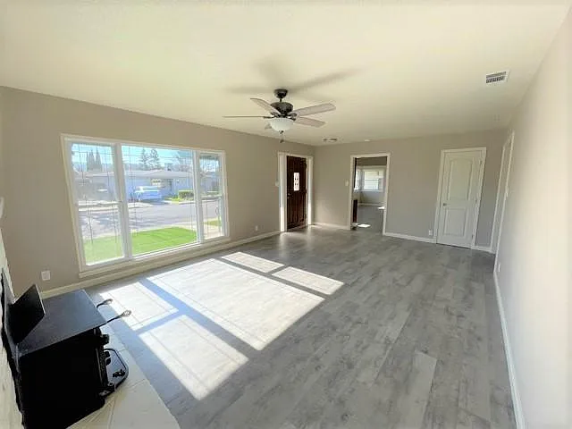 481 McKnight Ln — Photo 11