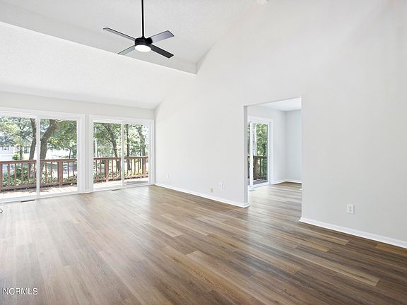 5th image of 1026 Chadwick Shores Drive