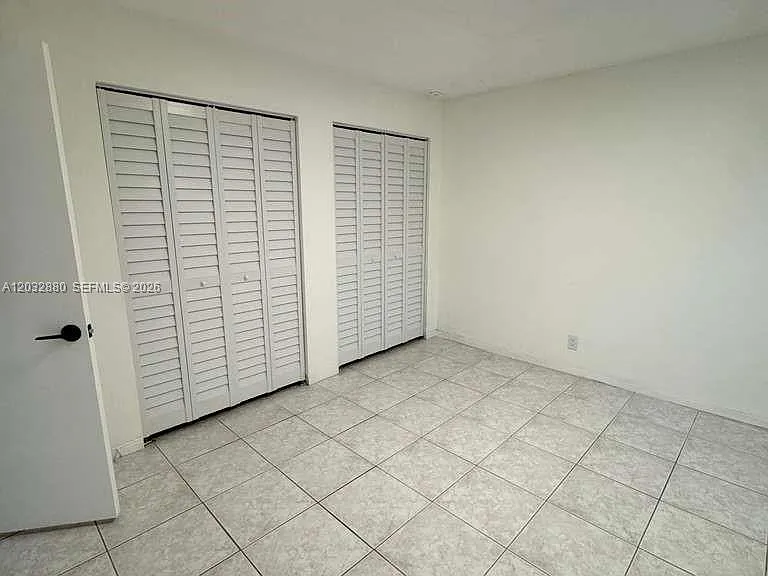 705 NE 2nd St #11 — Photo 12