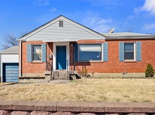 7433 Morgan Ford Rd, Saint Louis, MO 63116