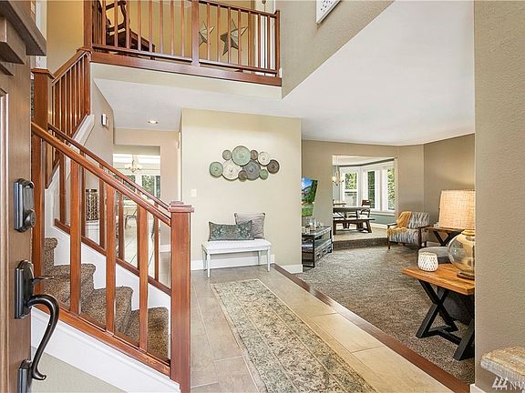 No detail has been overlooked in preparing & staging the main home.