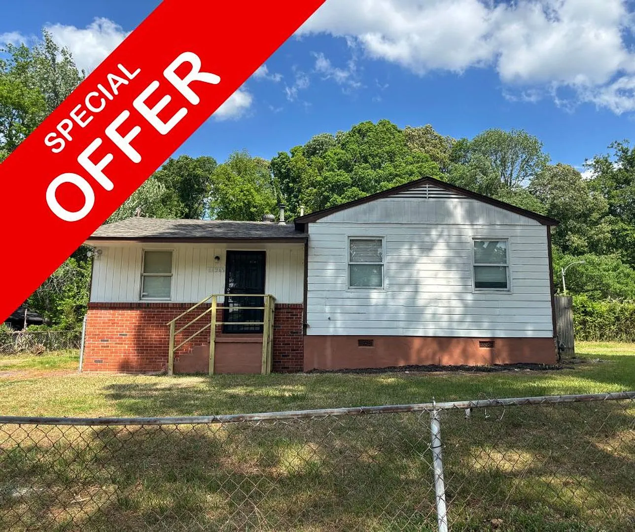 Welcome To 4496 Range Line Road! Half Off First Month Rent!! — Photo 1