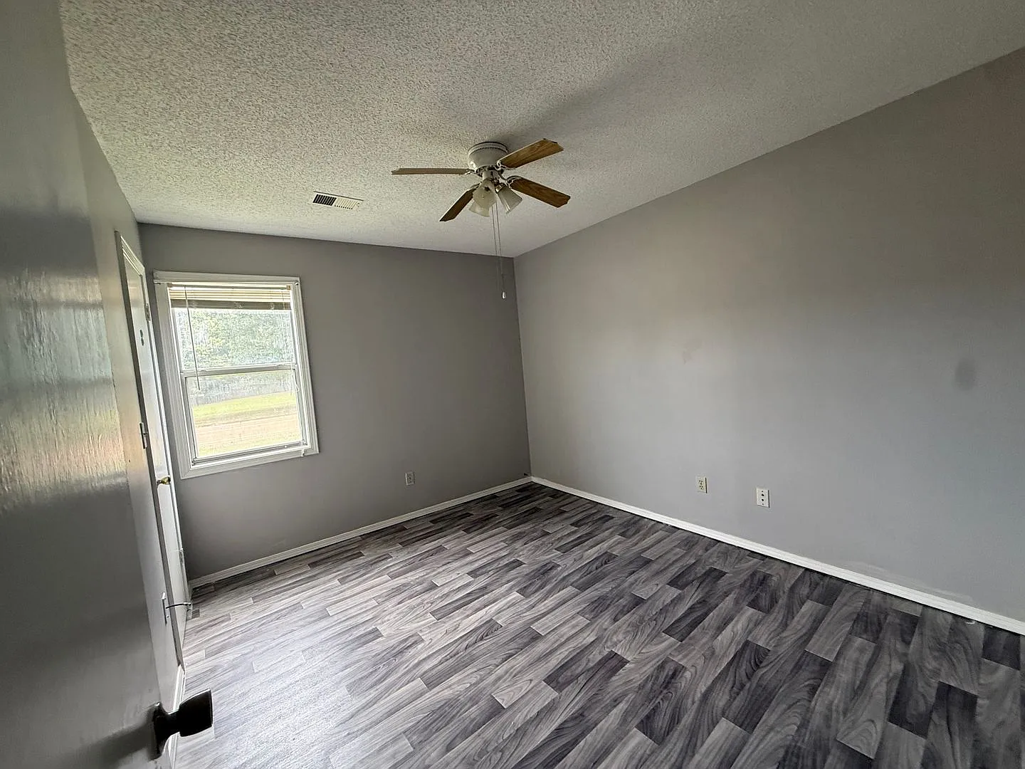 109 Matthews Dr, Senatobia, Ms For Rent — Photo 4