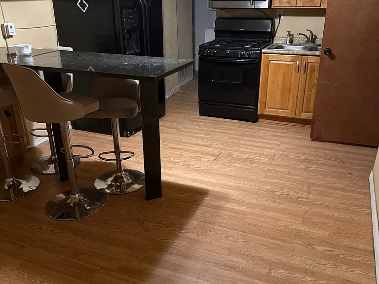 3031 Louisville Ave #2 — Photo 2