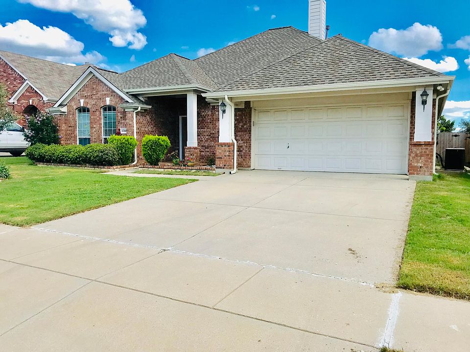 1st image of 3708 Queenswood Ct