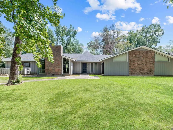 5532 Summer Lake Dr, Baton Rouge, LA 70817