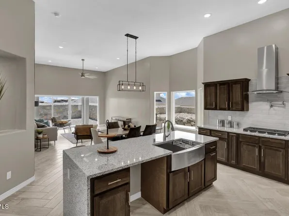 107 Hagan St, Sunland Park, NM 88063