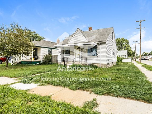 619675_003_front_view_3.jpg