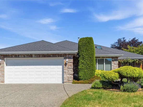 767 Kensington Pl, Qualicum Beach, BC V9K 2K3