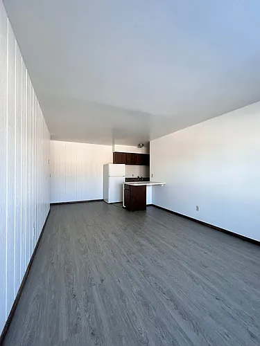 910 Richard Dr Photo 1