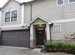 2410 Calumet St #A, Houston, TX 77004