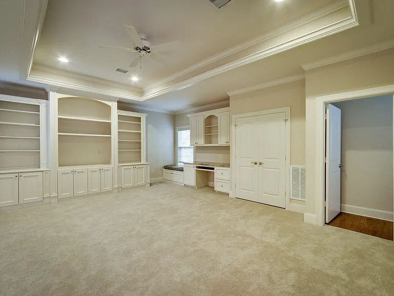 4324 Ione St — Photo 27