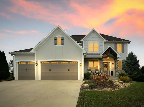 214 SW Roosevelt Rdg, Lees Summit, MO 64081