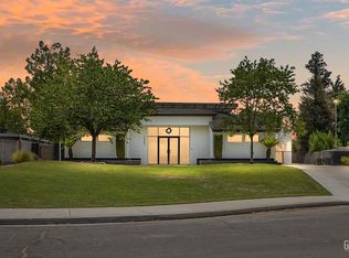 12301 April Ann Ave, Bakersfield, CA 93312