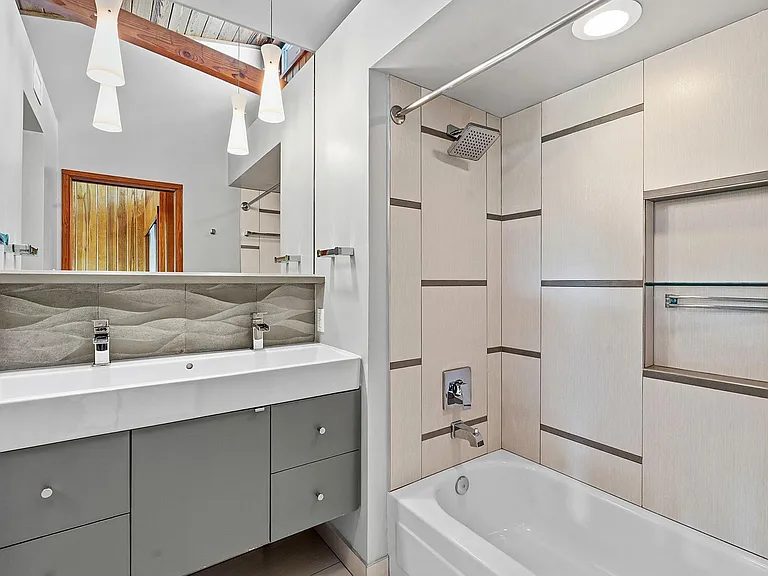 407 Almarion Dr — Photo 25