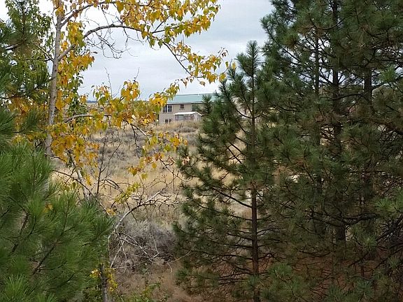3rd image of 3834 Evenson Ln