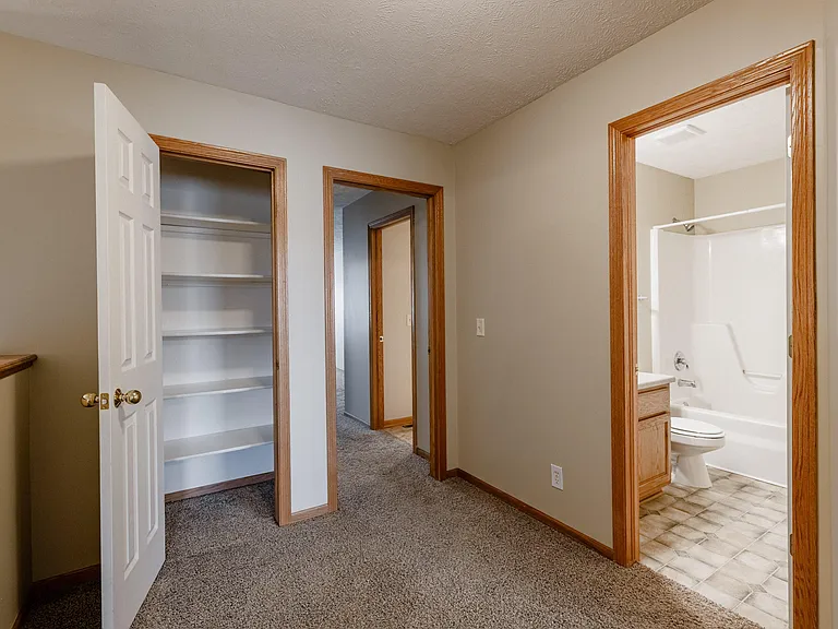 8804 Sicily Ln — Photo 26