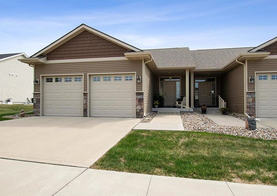 1st image of 2708 London Dr