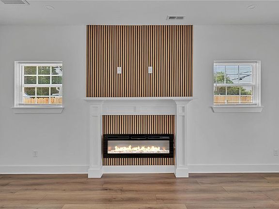 5th image of 633 Homestead Ave