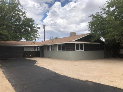 1247 E R5 Ave, Palmdale, CA, 93550