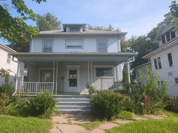 708 Lincoln St, Beatrice, NE 68310