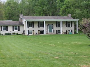 1395 Flanagan Station Rd, Winchester, KY 40391