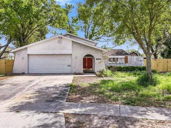 6734 Twelve Oaks Blvd, Tampa, FL 33634