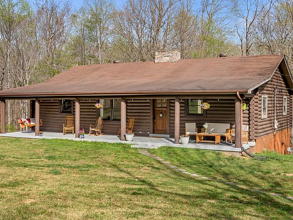 3rd image of 1300 Ridge Rd