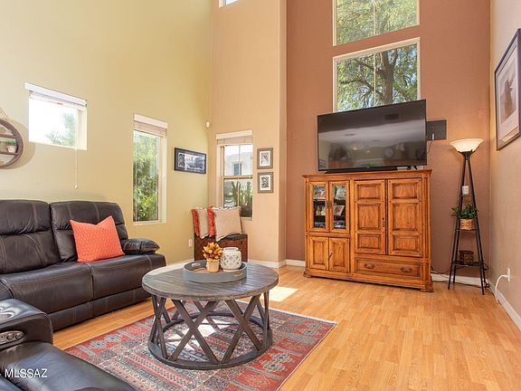 5th image of 17 W Camino Rancho Viejo