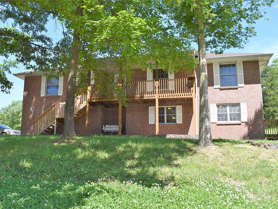 1st image of 647 Troy Dr