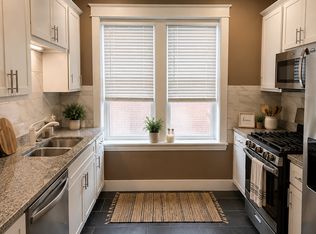 4950 Finkman St APT 2W, Saint Louis, MO 63109