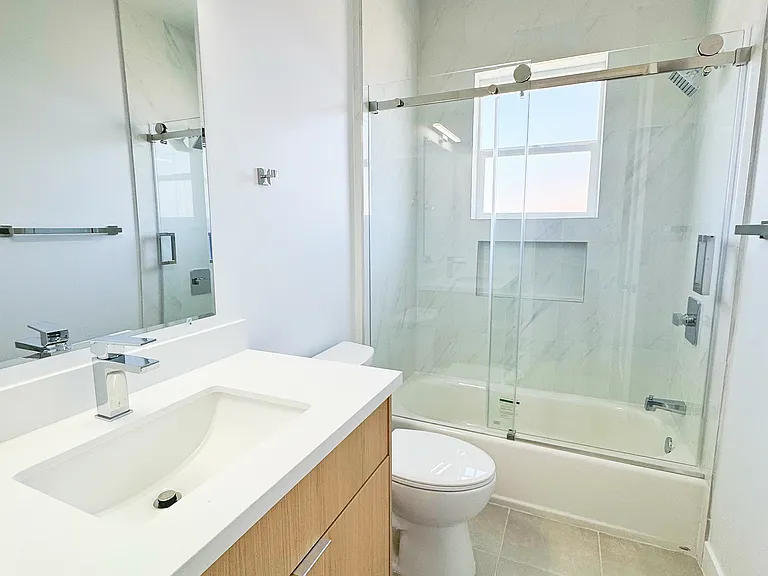 2504 Dunswell Ave — Photo 12