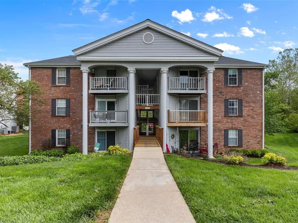 7421 Triwoods Dr APT H, Saint Louis, MO 63119