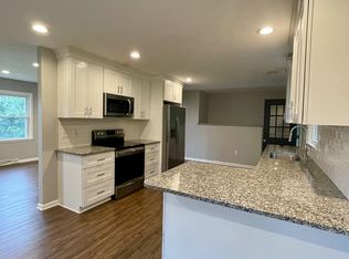 111 Frederick Dr, Lynchburg, VA