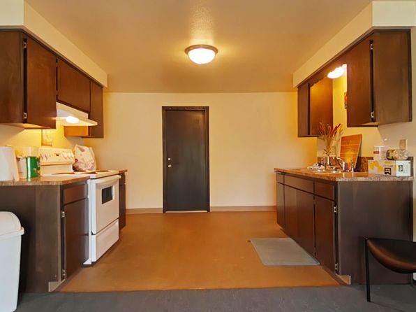 417 6th Ave SE #9