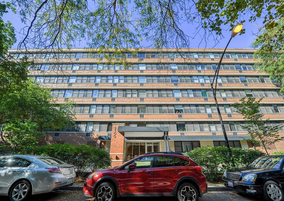1st image of 2300 N Commonwealth Ave APT 7C