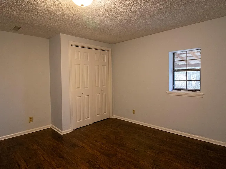 104 Wilder St — Photo 10