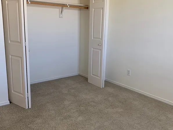 916 Shirley Pl APT E, Belgrade, MT 59714