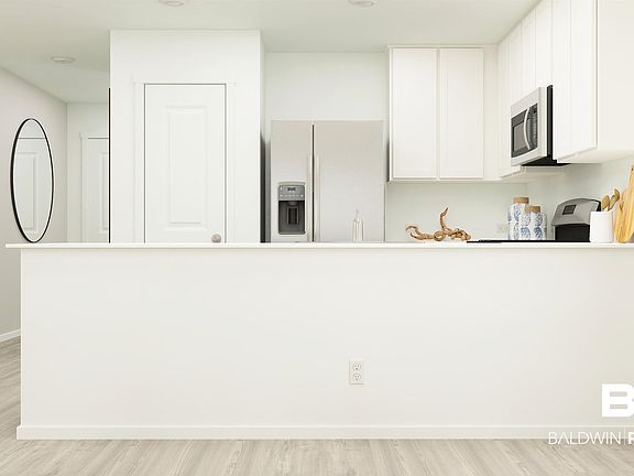 4th image of 16898 Valencia Way
