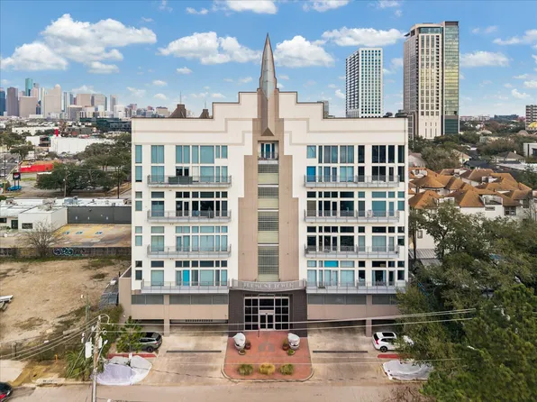 3311 Yupon St APT 609, Houston, TX 77006