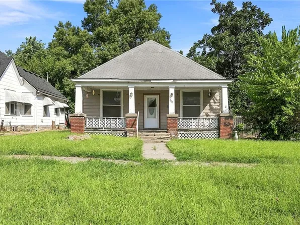 400 Chestnut St, Osawatomie, KS 66064