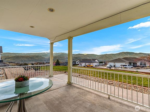 5th image of 1263 Wheatridge Drive