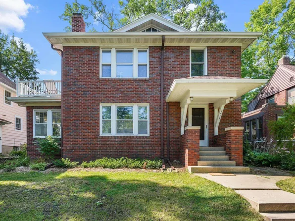 2415 Chamberlain Ave, Madison, WI 53726