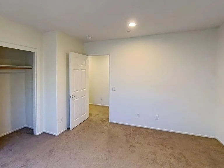 15136 Audrey Dr — Photo 10
